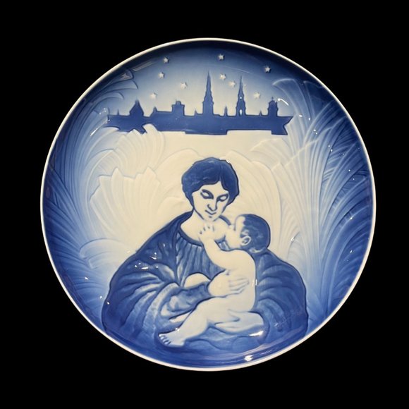 Vintage "Christmas Remembered" Hand Painted Collector's Plate by Bing & Grondahl - Picture 1 of 2